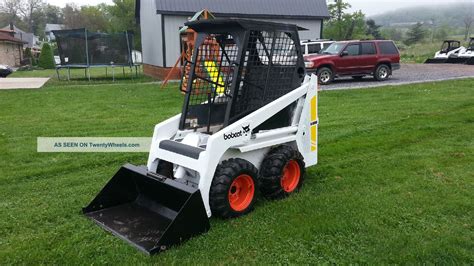 440b skid steer specifications|bobcat 440b tire size.